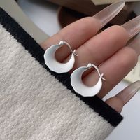 1 Pair Simple Style Solid Color Plating Inlay Sterling Silver Pearl Hoop Earrings main image 7