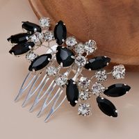 Women's Simple Style Classic Style Color Block Copper Inlay Rhinestones Insert Comb main image 3