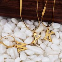 304 Stainless Steel 18K Gold Plated Luxurious Commute Letter Pendant Necklace main image 2