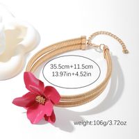 New Fashion European And American Style Simple Mid-East Wind Grind Arenaceous Paint Exaggerated Flower Collar Copper High-Grade Clavicle Chain For Women main image 2