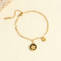 Wholesale Elegant Artistic Four Leaf Clover Flower Butterfly Titanium Steel Plating Inlay 18k Gold Plated Shell Anklet Necklace sku image 5