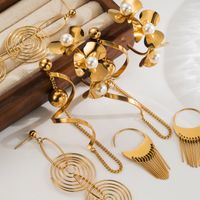 1 Pair Casual Basic Classic Style Irregular Flower Plating 304 Stainless Steel 18K Gold Plated Drop Earrings main image 1