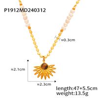 Casual Simple Style Commute Square Star Moon Freshwater Pearl Copper Beaded Inlay Rhinestones Agate 18K Gold Plated Unisex Pendant Necklace main image 11