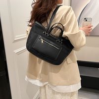 Women's One Size Nylon Solid Color Classic Style Sewing Thread Zipper Shoulder Bag main image 1