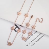 304 Stainless Steel 18K Gold Plated Simple Style Classic Style Plating Flower Jewelry Set main image 3