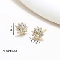1 Pair XUPING Simple Style Crown Flower Key Inlay Copper Artificial Gemstones 18K Gold Plated Ear Studs main image 3