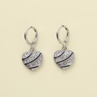 1 Pair Elegant Shiny Heart Shape Pearl Alloy Zircon Drop Earrings main image 3