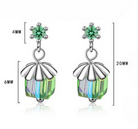 1 Paire Dame Style Moderne Style Classique Géométrique Incruster Le Cuivre Cristal Artificiel Zircon Boucles D'oreilles main image 2