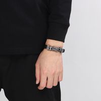 Entreprise Bloc De Couleur Acier Inoxydable 304 Cuir Tricot Plaqué Or 18K Hommes Bracelet main image 9