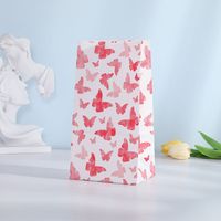 Día De San Valentín Lindo Raya Mariposa Papel Kraft Fiesta Bolsas De Regalo sku image 4