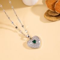 Wholesale Elegant Heart Shape 304 Stainless Steel Copper Inlay 18K Gold Plated Zircon Pendant Necklace main image 2