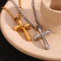 304 Stainless Steel 18K Gold Plated Simple Style Cross Pendant Necklace main image 3