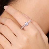 Sterling Silver Elegant Plating Inlay Round Moissanite Rings main image 8