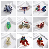 Simple Style Classic Style Animal Leaf Watermelon Alloy Inlay Artificial Rhinestones Women's Brooches main image 1