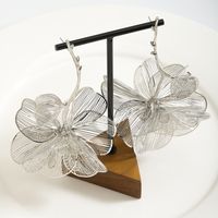 1 Pair Elegant Classic Style Flower Polishing Plating 304 Stainless Steel Alloy Drop Earrings sku image 2