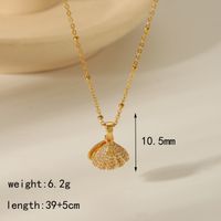 304 Stainless Steel Copper 18K Gold Plated Beach Simple Style Inlay Starfish Shell Fish Tail Artificial Pearls Zircon Pendant Necklace sku image 2