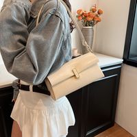 Mujeres Cuero Sintético Color Sólido Estilo Clásico Hilo De Coser Cerrar Bolsas De Hombro main image 5