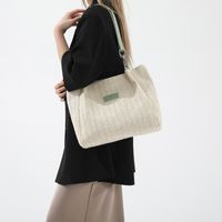 Women's Pu + Straw Solid Color Vintage Style Classic Style Weave Sewing Thread Zipper Shoulder Bag sku image 5