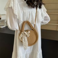 Women's Medium Braid Solid Color Beach Classic Style Weave Buckle Straw Bag main image 3