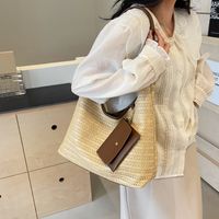 Women's Straw Solid Color Punk Beach Weave Sewing Thread Square Magnetic Buckle Shoulder Bag main image 5
