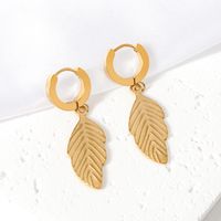 1 Pair Simple Style Commute Leaf Leaves Plating 304 Stainless Steel 18K Gold Plated Drop Earrings main image 4