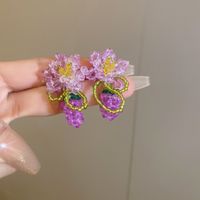 1 Pair Casual Elegant Flower Beaded Crystal Ear Studs main image 2