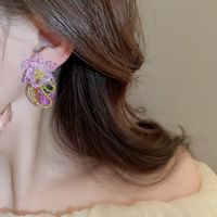 1 Pair Casual Elegant Flower Beaded Crystal Ear Studs main image 3