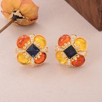 1 Pair Elegant Luxurious Queen Plant Bee Inlay Alloy Copper Glass Stone Pearl Zircon 18K Gold Plated Alluvial Gold Plated Ear Cuffs Ear Studs main image 8