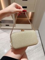 White Polyester Solid Color Pearls Evening Bags main image 5