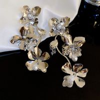 1 Pair Retro Sweet Flower Crystal Inlay Alloy Artificial Pearls Drop Earrings main image 8