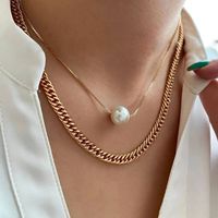 Style IG Style Simple Rond Résine Le Cuivre Perle Femmes Collier main image 1