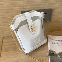 Women's Small PVC Solid Color Classic Style Lock Clasp Crossbody Bag main image 8