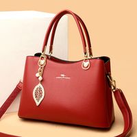 Frau Mittel Pu-Leder Einfarbig Elegant Reißverschluss Handtasche sku image 3