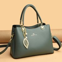 Frau Mittel Pu-Leder Einfarbig Elegant Reißverschluss Handtasche sku image 4