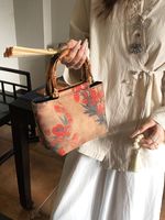 Women's Special Material Flower Classic Style Sewing Thread Magnetic Buckle Handbag main image 2