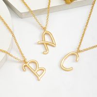 Simple Style Classic Style Letter Imitation Pearl Alloy Irregular Women's Pendant Necklace main image 1