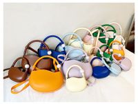 Women's Mini Pu Leather Solid Color Streetwear Oval Zipper Handbag Crossbody Bag main image 1