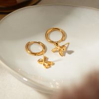 1 Pair Simple Style Classic Style Bow Knot Plating 304 Stainless Steel 18K Gold Plated Ear Studs main image 3
