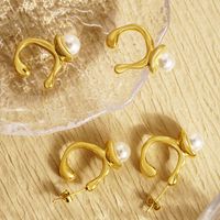 1 Pair Elegant Classical Simple Style Pearl Plating Inlay 304 Stainless Steel Artificial Pearls 18K Gold Plated Ear Studs main image 5