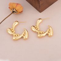 1 Pair Simple Style Classic Style Irregular Water Droplets Inlay Alloy Copper Pearl Ear Studs main image 10