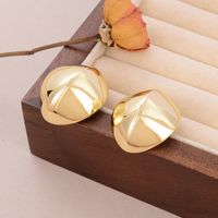 1 Pair Simple Style Classic Style Irregular Water Droplets Inlay Alloy Copper Pearl Ear Studs main image 4