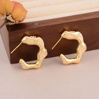 1 Pair Simple Style Classic Style Irregular Water Droplets Inlay Alloy Copper Pearl Ear Studs main image 1