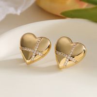 1 Pair Retro Simple Style Commute Heart Shape Inlay Copper Zircon 18K Gold Plated Ear Studs sku image 4