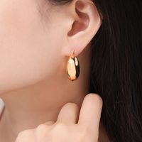 1 Pair Simple Style Commute Korean Style U Shape Solid Color Titanium Steel 18K Gold Plated Earrings main image 6