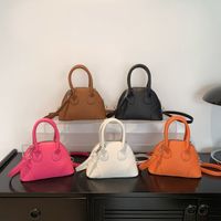 Women's Small Pu Leather Solid Color Streetwear Zipper Underarm Bag main image 1