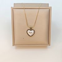 Stainless Steel 18K Gold Plated Simple Style Star Heart Shape Fish Tail Inlay Resin Pendant Necklace sku image 1