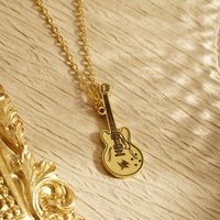 304 Stainless Steel 18K Gold Plated Simple Style Polishing Guitar Pendant Necklace main image 4