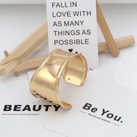 Simple Style Solid Color Alloy Iron Plating 18K Gold Plated Silver Plated Women's Bangle main image 2