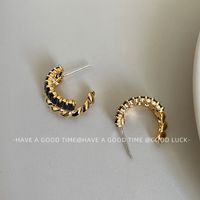 1 Pair Simple Style C Shape Hollow Out Inlay Copper Zircon 18K Gold Plated Ear Studs main image 8