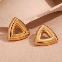 1 Paire Style Simple Style Classique Triangle Évider Acier Inoxydable Plaqué Or 18K Boucles D'Oreilles main image 1